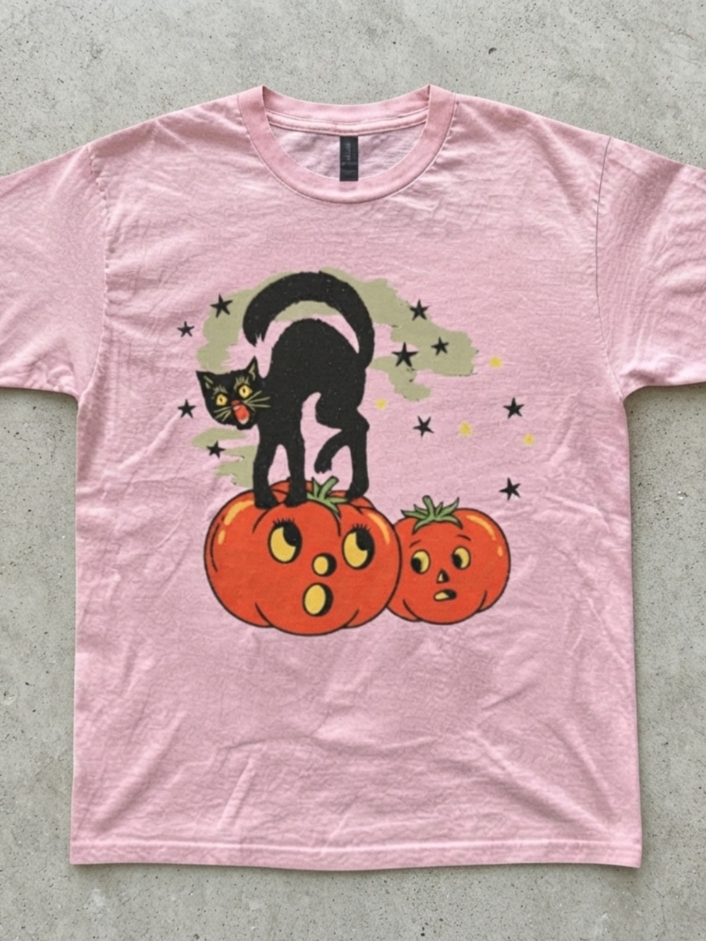 Gildan Pink Tee with Black Cat & Orange Pumpkins Graphic